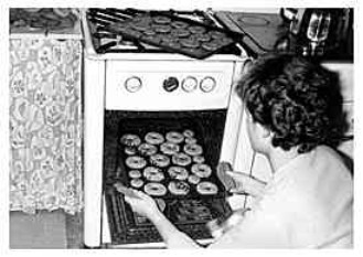 Plätzchen backen 1950er Jahre